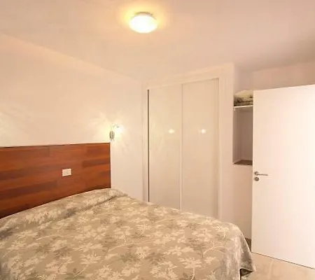 Apartamento Rosa Amarillas Apartment *